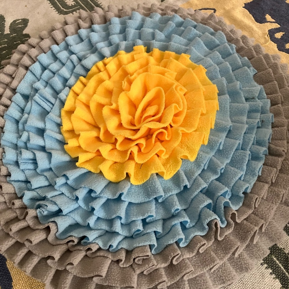 Petphabet Dog Snuffle Mat Small toy for nose work Food Training Circle Rug Mat